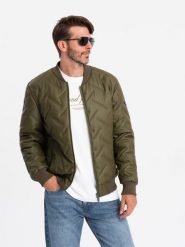 Kurtka męska bomberka z tłoczonym wzorem – oliwkowa V2 OM-JALP-0196 - XL. Zielone kurtki Ombre Clothing, l, bez wzorów, z materiału, bez kaptura. W wyprzedaży za 119.99 zł.