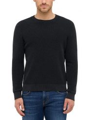 Mustang Sweter w kolorze czarnym rozmiar: M. Czarne swetry nierozpinane Mustang, m, bez wzorów, z bawełny, bez kołnierzyka, bez ramiączek. Za 192.33 zł.