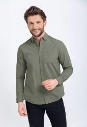 Zielona, gładka koszula, Regular Fit, K-NESH. Zielone koszule Volcano, m, bez wzorów, z bawełny, bez kołnierzyka, bez ramiączek. Za 139.99 zł.