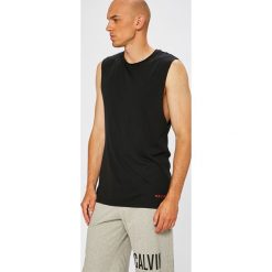 Review - T-shirt. Bezrękawniki marki Review. W wyprzedaży za 29.90 zł.