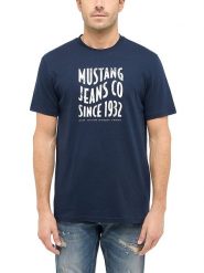 Mustang Koszulka w kolorze granatowym rozmiar: L. Niebieskie bezrękawniki Mustang, l, bez wzorów, z bawełny, bez kołnierzyka, bez ramiączek. Za 70.74 zł.