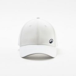 CZAPKA SPORTOWA Z DASZKIEM tenis TC 900 ROZMIAR 56. Białe czapki z daszkiem KUIKMA, bez wzorów, z materiału. Za 39.99 zł.