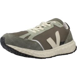 Buty VEJA CONDOR ROYALE Zielony. Zielone buty turystyczne Veja, bez wzorów, ze skóry, bez zapięcia, trekkingowe. Za 703.45 zł.