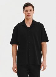 PAKO LORENTE - Koszula męska w kolorze czarnym z krótkim rękawem. Czarne koszule Pako Lorente, na lato, m, bez wzorów, z bawełny, bez kołnierzyka, bez ramiączek. Za 69.99 zł.