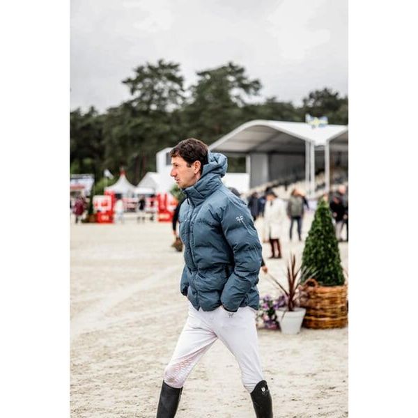 Kurtka puchowa Horse Pilot Fahrenheit. Niebieskie kurtki HORSE PILOT, bez wzorów, z puchu, bez kaptura. Za 1,468.80 zł.