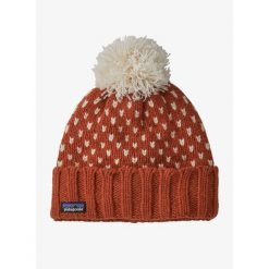 Czapka zimowa Patagonia Snowbelle Beanie - offset dot/burnished red. Czerwone czapki zimowe Patagonia, bez wzorów. W wyprzedaży za 188.05 zł.