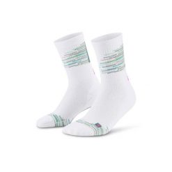 Krótkie skarpety kompresyjne Paris Vibes 80's męskie CEP. Białe odzież kompresyjna CEP, m, bez wzorów, na fitness i siłownię. Za 74.00 zł.