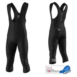 Spodenki 3/4 ORTLES Biemme. Czarne krótkie spodenki sportowe Biemme, bez wzorów. W wyprzedaży za 300.00 zł.