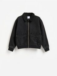 Jeansowa kurtka bomber - szary. Szare kurtki Reserved, l, bez wzorów, z denimu, bez kaptura. Za 239.99 zł.