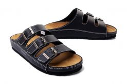 DR. BRINKMANN 600016-1 schwarz, klapki profilaktyczne męskie. Czarne klapki Dr. Brinkmann. Za 163.92 zł.