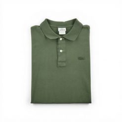 Second life - Krótki rękaw polo męskie - Khaki - Stan dobry. Zielone koszulki polo LACOSTE, m, bez wzorów, bez kołnierzyka, bez ramiączek, tenisowe. Za 105.71 zł.