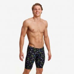 Kąpielówki spodenki męskie jammery treningowe na basen Funky Trunks. Czarne kąpielówki Funky Trunks, m, bez wzorów. Za 245.99 zł.