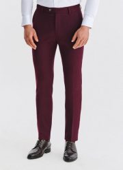 PAKO LORENTE – Bordowe spodnie garniturowe. Czerwone garnitury Pako Lorente, na co dzień, m, bez wzorów, z elastanu. Za 399.99 zł.