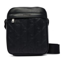 Saszetka Calvin Klein. Czarne saszetki i nerki CALVIN KLEIN, bez wzorów, małe, bez dodatków. Za 369.99 zł.