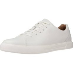 Buty CLARKS 26140164 Biały. Białe buty turystyczne Clarks, bez wzorów, z materiału, bez zapięcia, trekkingowe. Za 357.99 zł.