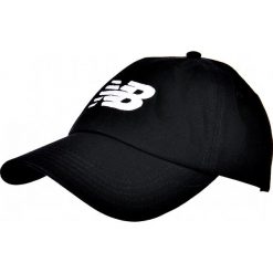 Czapka z daszkiem New Balance Brim Snapback Cap LAH91017-BK. Czarne czapki z daszkiem New Balance, bez wzorów, z bawełny. W wyprzedaży za 79.99 zł.