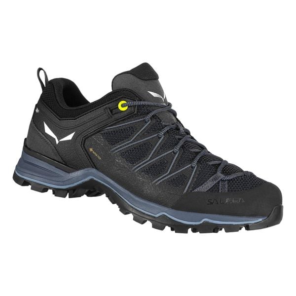 Buty Trekkingowe Męskie Salewa Mtn Trainer Lite Gtx. Czarne buty trekkingowe Salewa, bez wzorów, bez zapięcia. Za 649.99 zł.