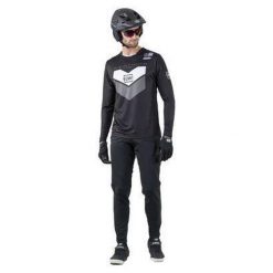 Dżersej z długim rękawem Kenny Prolight Slim Fit. Czarne bluzy KENNY, l, bez wzorów, z dżerseju, bez kaptura. Za 277.50 zł.