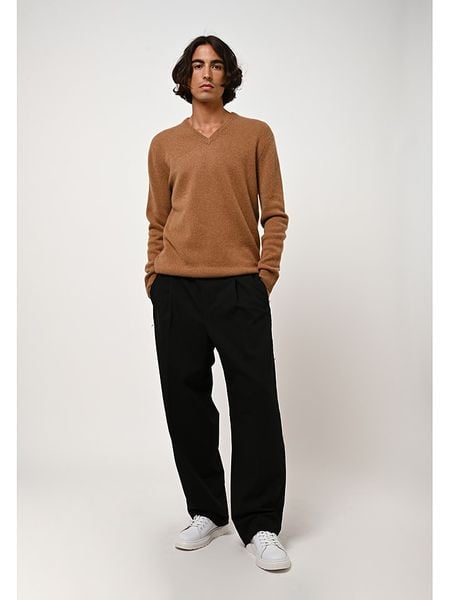 AUTHENTIC CASHMERE Kaszmirowy sweter "Victor" w kolorze jasnobrązowym rozmiar: S. Brązowe swetry nierozpinane AUTHENTIC CASHMERE, s, bez wzorów, z kaszmiru, bez kołnierzyka, bez ramiączek. Za 565.99 zł.