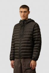 C.P. COMPANY Czarna męska kurtka Medium Jacket. Czarne kurtki C.P. Company, m, bez wzorów, z poliamidu, bez kaptura. W wyprzedaży za 1,519.99 zł.