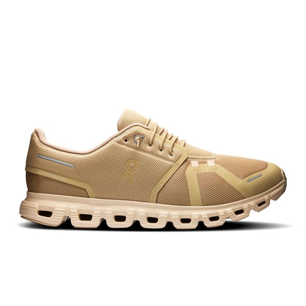 ON Cloud 6 M Chai | Sand Sneakersy męskie. Brązowe espadryle On, bez wzorów, bez obcasa, bez zapięcia. Za 619.99 zł.
