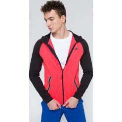 Bluza treningowa męska BLMF207 - czerwony. Bluzy marki 4F. W wyprzedaży za 119.99 zł.