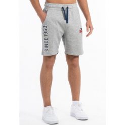 Krótka regularna fryzura Lonsdale Skaill. Niebieskie szorty Lonsdale, s, bez wzorów, sportowe. Za 168.50 zł.