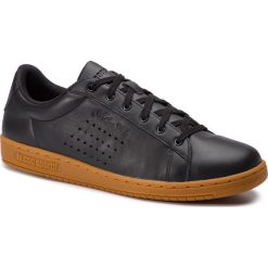 Sneakersy LE COQ SPORTIF - Arthur Ashe Sport Gum 1910523 Black. Czarne buty sportowe casual le coq sportif, bez wzorów, z materiału, bez zapięcia. W wyprzedaży za 279.00 zł.