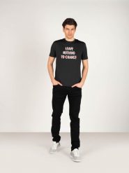 North Sails X Prada T-shirt "Mistral" | 45 2303 000 | T-shirt Mistral | Mężczyzna | Czarny. Czarne t-shirty North Sails, m, z aplikacjami, z poliesteru, bez kołnierzyka, bez ramiączek. W wyprzedaży za 169.00 zł.