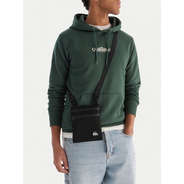 Saszetka Quiksilver. Czarne saszetki i nerki Quiksilver, bez wzorów, małe, bez dodatków. Za 69.99 zł.