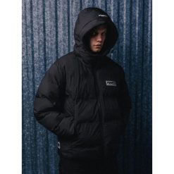 MANTO kurtka DEFEND czarna. Czarne kurtki Manto, bez wzorów, z poliesteru, bez kaptura. Za 429.00 zł.