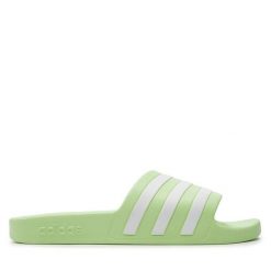 Klapki adidas. Zielone klapki Adidas. Za 99.99 zł.
