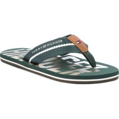 Japonki TOMMY HILFIGER - Bold Hilfiger Beach Sandal FM0FM01367 Jungle Green 300. Japonki marki Tommy Hilfiger. W wyprzedaży za 119.00 zł.
