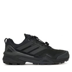 Trekkingi adidas. Czarne buty trekkingowe Adidas, bez wzorów, z gore-texu, bez zapięcia. Za 599.99 zł.
