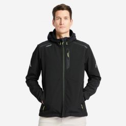 Kurtka softshell żeglarska męska Tribord Sailing 500, czarna. Czarne kurtki TRIBORD, m, bez wzorów, z polaru, bez kaptura. W wyprzedaży za 199.99 zł.