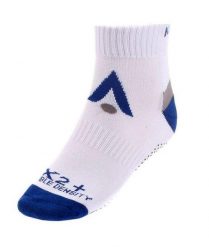 Skarpety sportowe Karakal X2+ Sports Ankle Socks. Białe skarpetki sportowe KARAKAL, bez wzorów, z bawełny. Za 29.99 zł.
