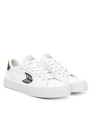 CARIUMA Sneakersy Salvas 411301W21W080 Biały. Białe buty sportowe casual CARIUMA, bez wzorów, ze skóry, bez zapięcia. Za 629.99 zł.