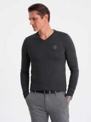 Elegancki sweter męski BASIC V-neck z wiskozą - grafitowy V17 OM-SWBS-0107 - XXL. Szare swetry nierozpinane Ombre Clothing, l, bez wzorów, z wiskozy, bez kołnierzyka, bez ramiączek. W wyprzedaży za 89.99 zł.