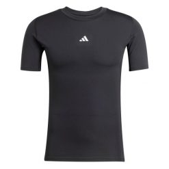 Koszulka adidas Techfit. Czarne bielizna termoaktywna Adidas, m, bez wzorów, z elastanu, bez ramiączek, do piłki nożnej. Za 109.99 zł.