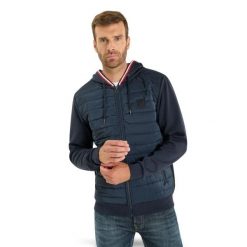 Bluza z kapturem Le Temps des cerises Othol. Czarne bluzy z kapturem Le Temps Des Cerises, m, bez wzorów, z kapturem. Za 383.00 zł.