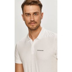 Calvin Klein Jeans - Polo. Białe koszulki polo Calvin Klein Jeans, l, bez wzorów, z dzianiny, bez kołnierzyka, bez ramiączek. W wyprzedaży za 199.90 zł.