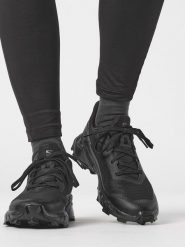 SALOMON Buty "Alphacross 5" w kolorze czarnym do biegania rozmiar: 39. Czarne buty do biegania Salomon, bez wzorów, z materiału, bez zapięcia, do biegania. Za 321.97 zł.