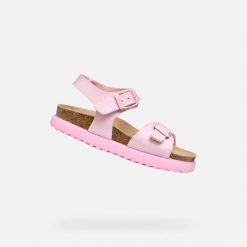 Sandały Geox Model J Sandal Bubblebow G Kolor Rose. Czerwone sandały Geox, z tkaniny, bez zapięcia. Za 214.99 zł.