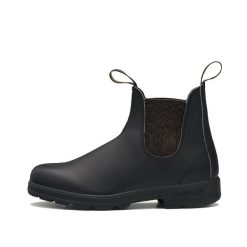 Sztyblety unisex, Chelsea Boots. Czarne sztyblety Blundstone, bez wzorów, z materiału, bez obcasa, bez zapięcia. Za 889.99 zł.
