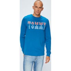 Tommy Jeans - Bluza. Bluzy marki Tommy Jeans. W wyprzedaży za 239.90 zł.