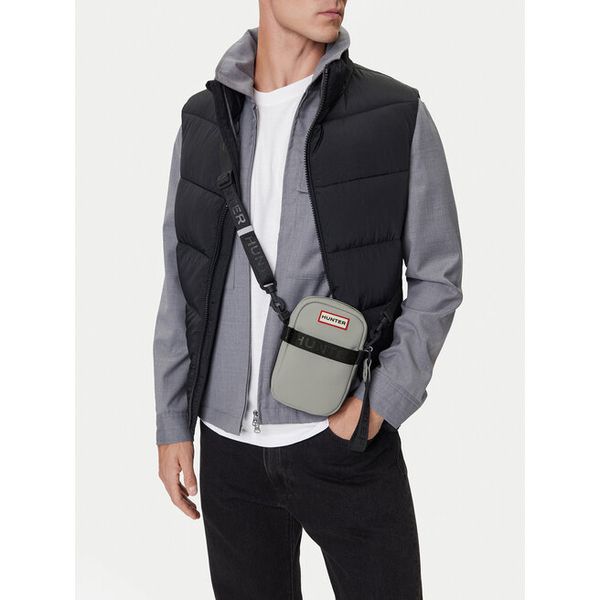 Saszetka Hunter. Szare saszetki i nerki Hunter, bez wzorów, małe, bez dodatków. Za 129.99 zł.