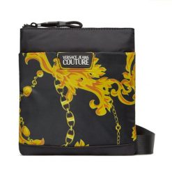 Saszetka Versace Jeans Couture. Czarne saszetki i nerki Versace Jeans Couture, bez wzorów, z jeansu. Za 449.99 zł.