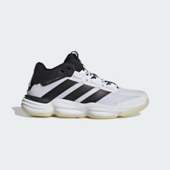 Buty halowe Court Stabil Indoor. Białe buty do koszykówki Adidas, bez zapięcia, do koszykówki. Za 479.00 zł.