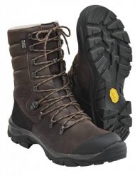Wysokie buty turystyczne Pinewood. Brązowe buty turystyczne Pinewood, bez wzorów, bez zapięcia, trekkingowe. Za 929.99 zł.