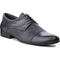 Półbuty LASOCKI FOR MEN MI08-C240-286-01. Eleganckie półbuty Lasocki For Men, bez wzorów, bez obcasa, bez zapięcia. Za 179.99 zł.